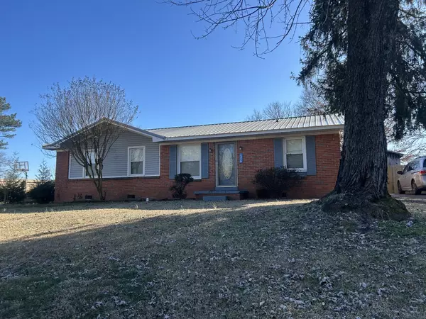 506 Cecil St, Lawrenceburg, TN 38464