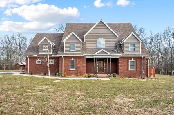 11 Walnut Creek Dr, Manchester, TN 37355