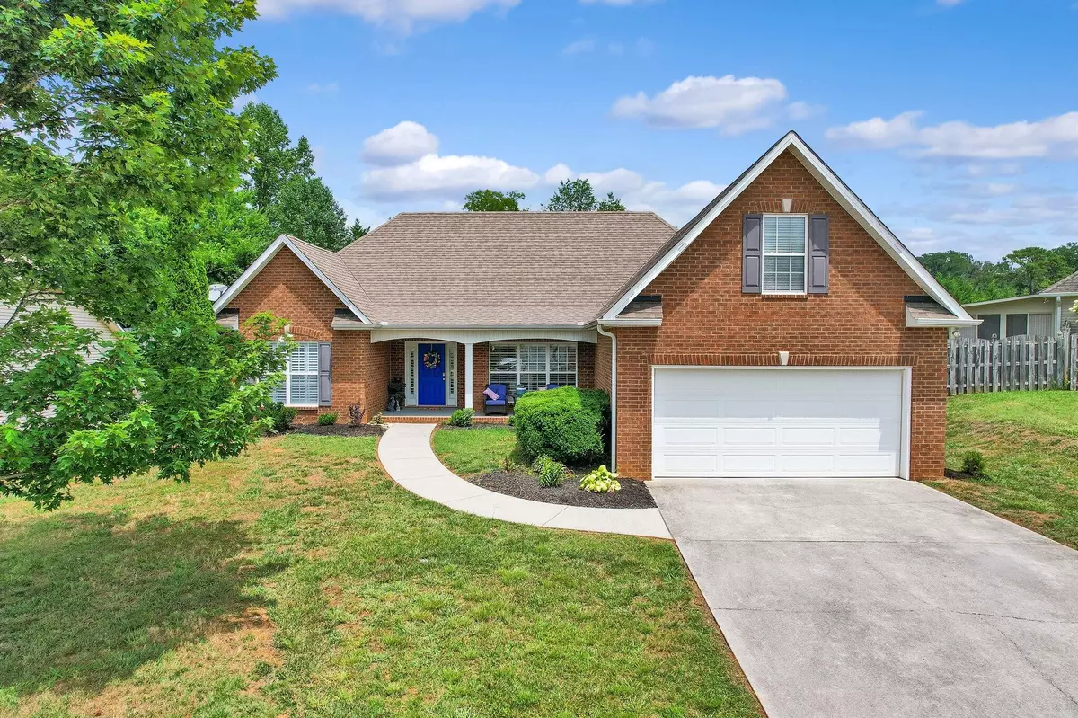 Lenoir City, TN 37772,833 Garnet Hill Drive
