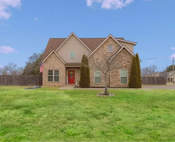 904 Winding Branch Dr, Christiana, TN 37037