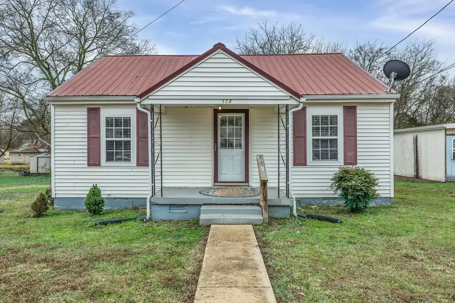 112 Elizabeth St, Shelbyville, TN 37160