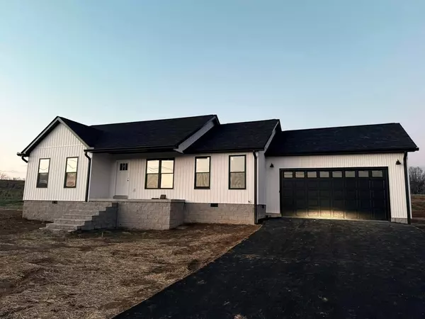 Sparta, TN 38583,1002 Frank Anderson