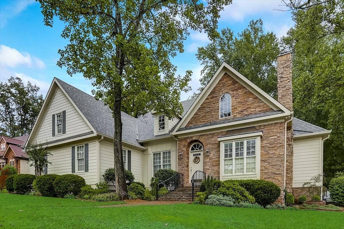 824 Salisbury Way, Clarksville, TN 37043