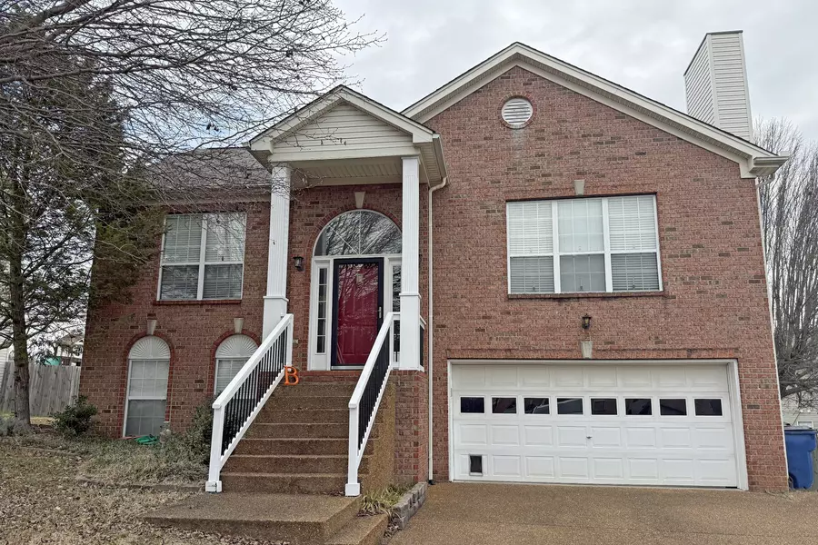 111 Braxton Park Ln, Goodlettsville, TN 37072