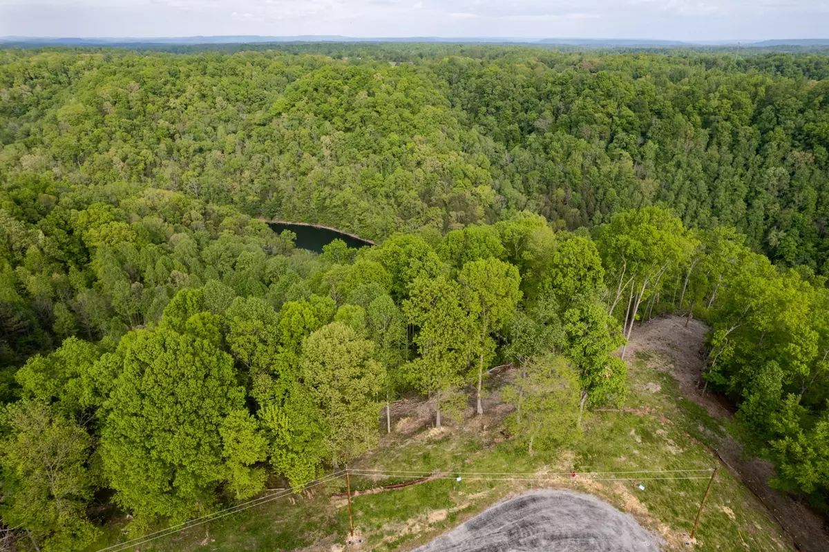 Baxter, TN 38544,18 Caleb Way