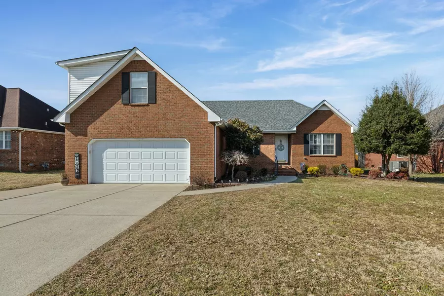 2431 Mission Ridge Dr, Murfreesboro, TN 37130