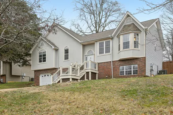 La Vergne, TN 37086,613 Knollwood Dr