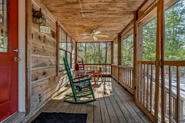 Spencer, TN 38585,92 Log Cabin Trail