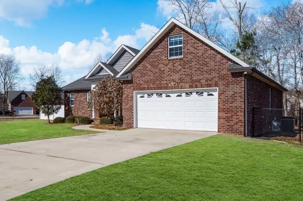 Tullahoma, TN 37388,15 Blue Sky Ct