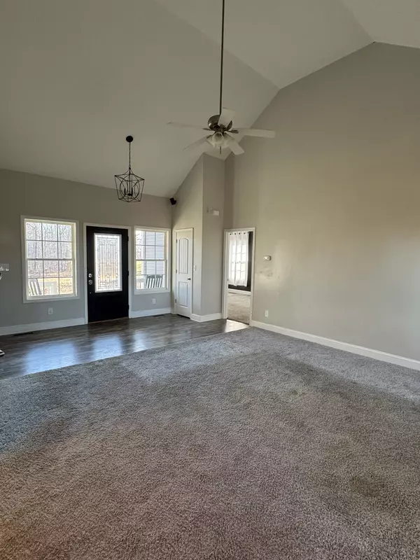 Dickson, TN 37055,754 Nancy Shawl Rd