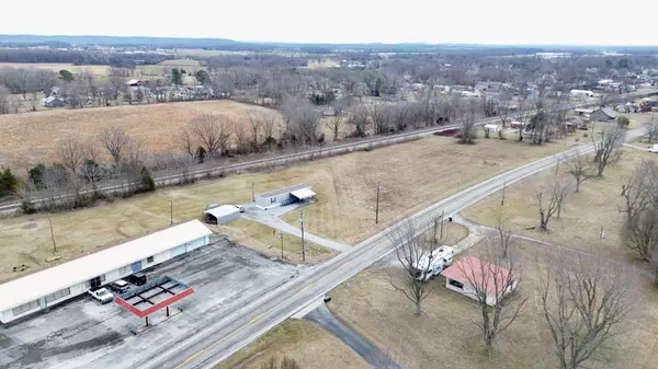 Crofton, KY 42217,204 Madisonville St #N