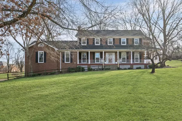 9221 Fox Run Dr,  Brentwood,  TN 37027