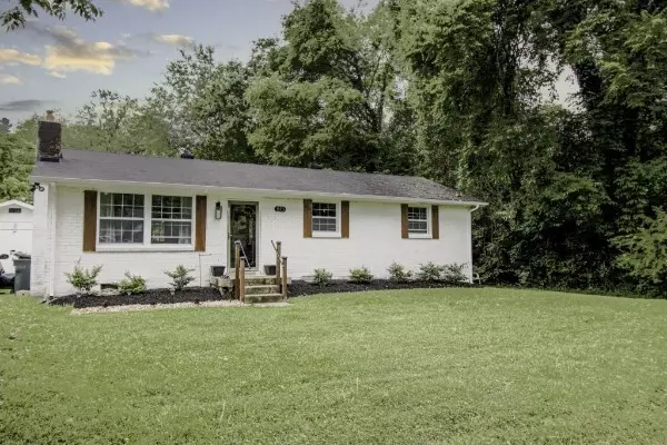 Mount Juliet, TN 37122,215 Moonlite Trl