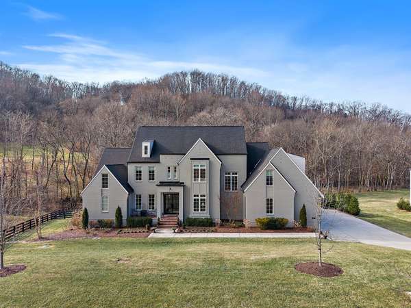 1049 Holly Tree Gap Rd, Brentwood, TN 37027