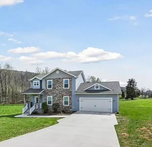 216 Joshua Dr, Sparta, TN 38583