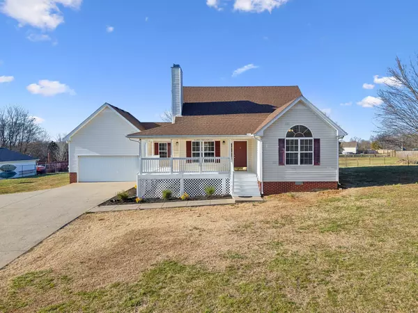 2898 Sweethome Rd, Chapmansboro, TN 37035