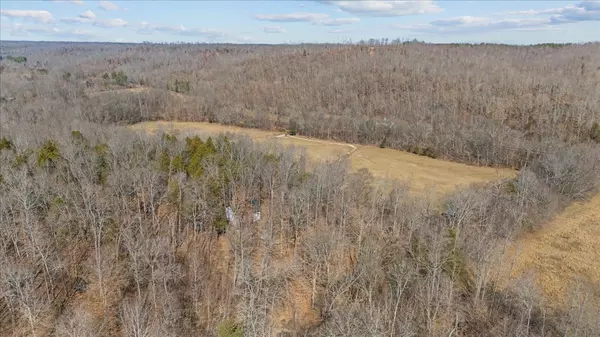 Linden, TN 37096,3571 Lick Creek Rd