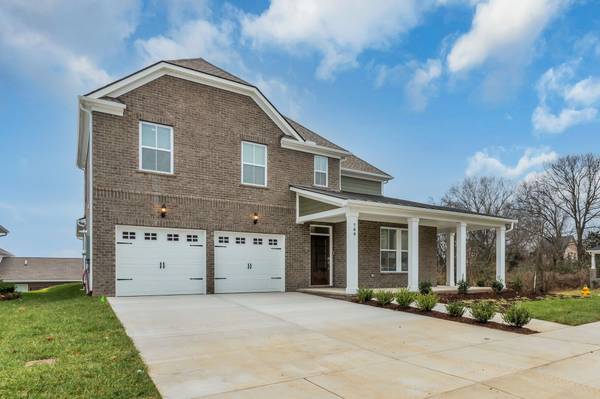 700 Tischer Drive, Hendersonville, TN 37075