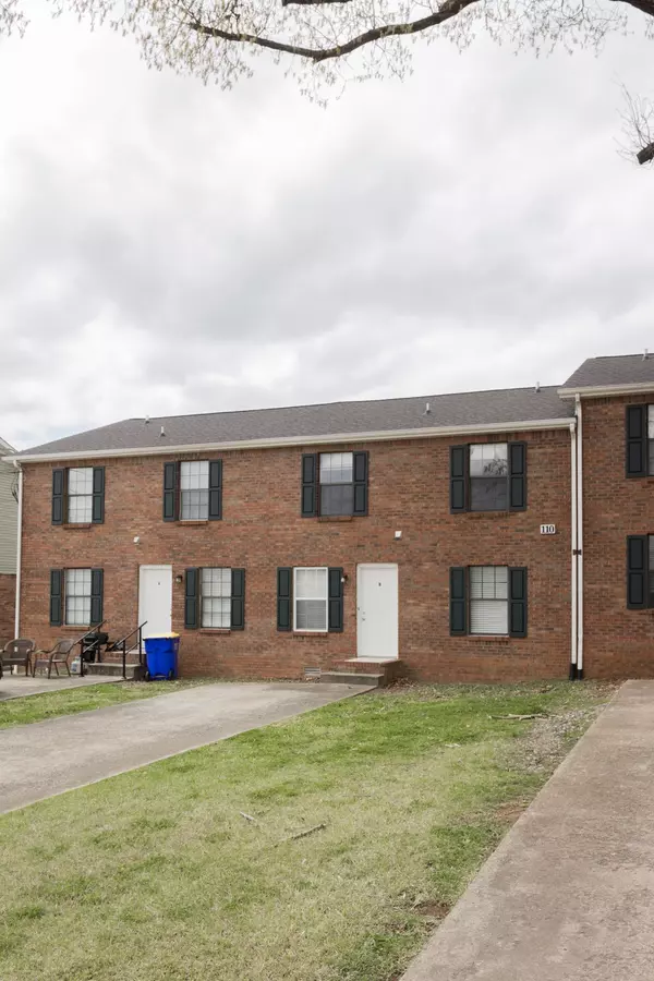 110 Bennett Dr #C, Clarksville, TN 37042