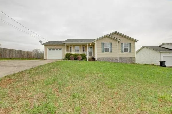 302 Cheshire Way, Oak Grove, KY 42262