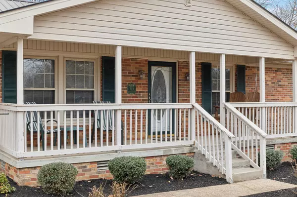 New Johnsonville, TN 37134,719 Woodlawn Dr