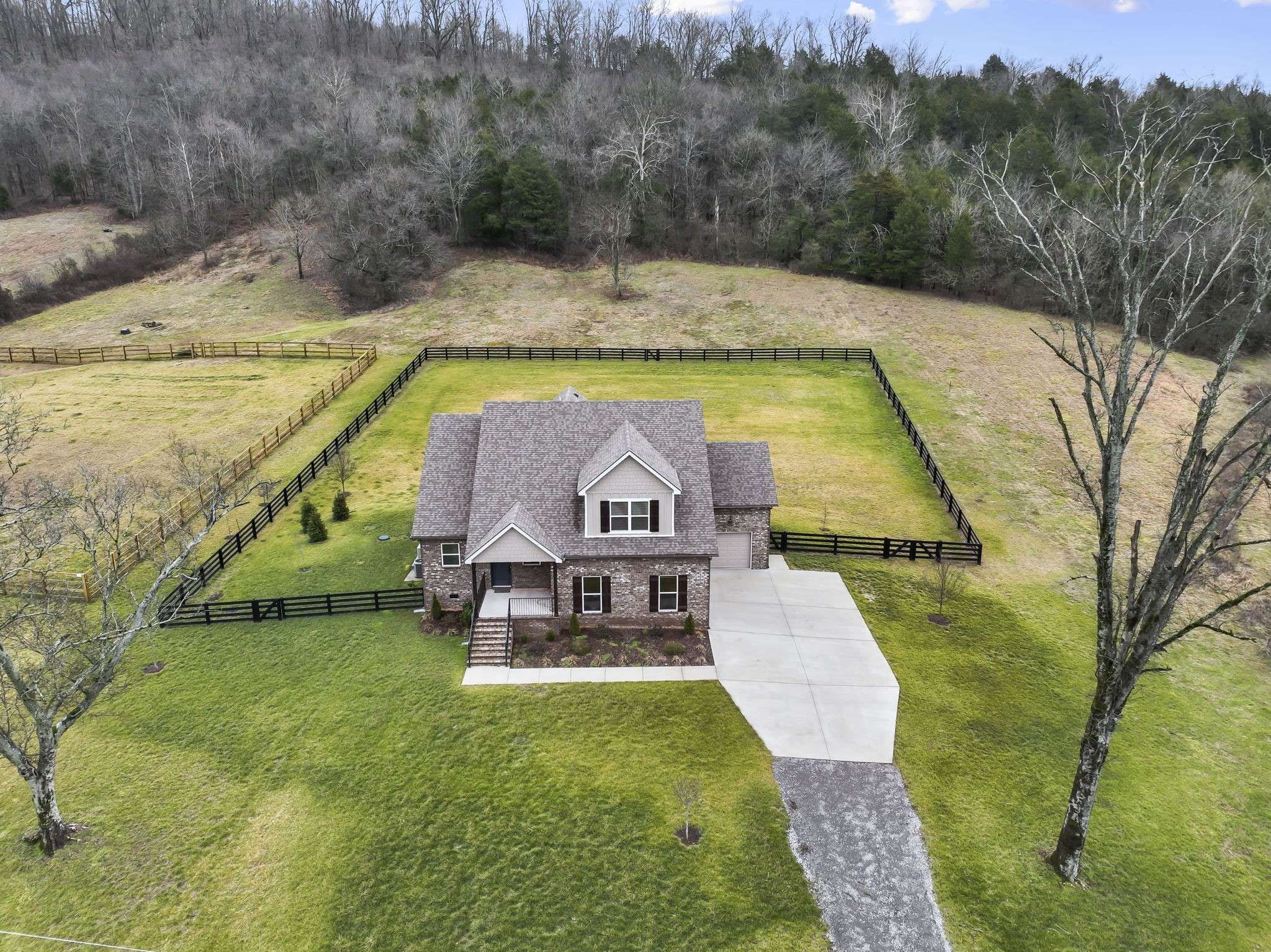 4612 Gossburg Rd, Beechgrove, TN 37018