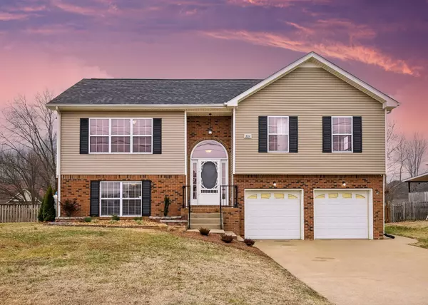 3534 Torrington Ln, Clarksville, TN 37042