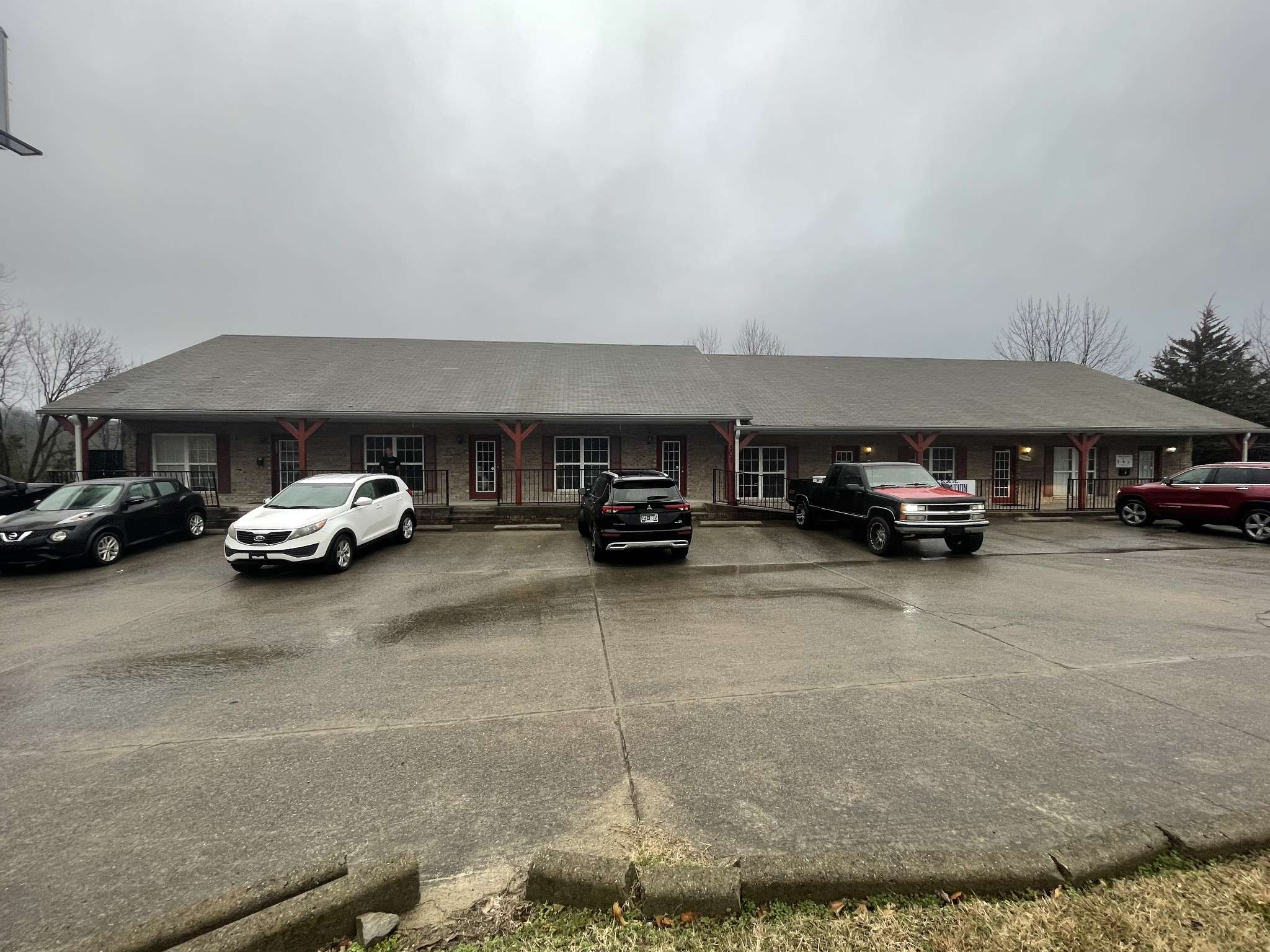 Clarksville, TN 37040,808 Kraft St
