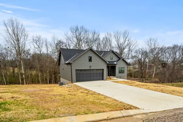 Greenbrier, TN 37073,1119 Angus Way