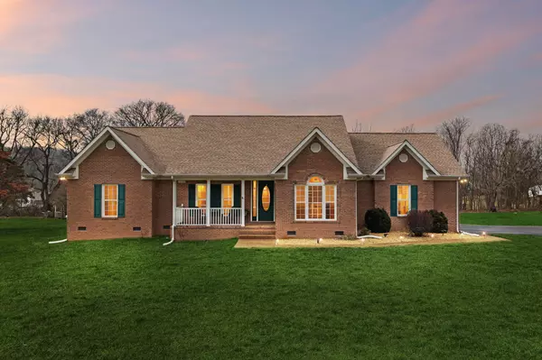 1336 Standing Stone Cir, Columbia, TN 38401