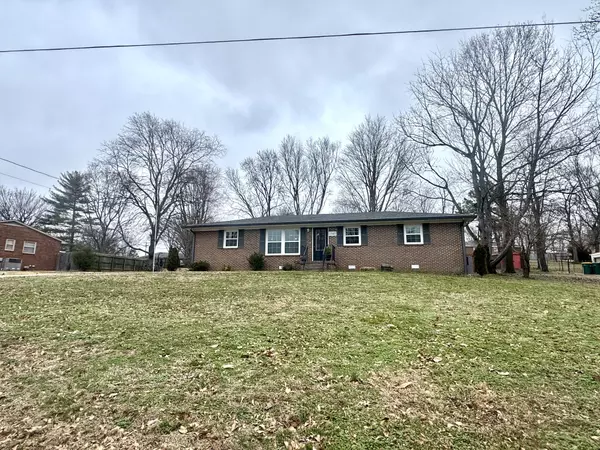 1545 Sandy St, Lewisburg, TN 37091