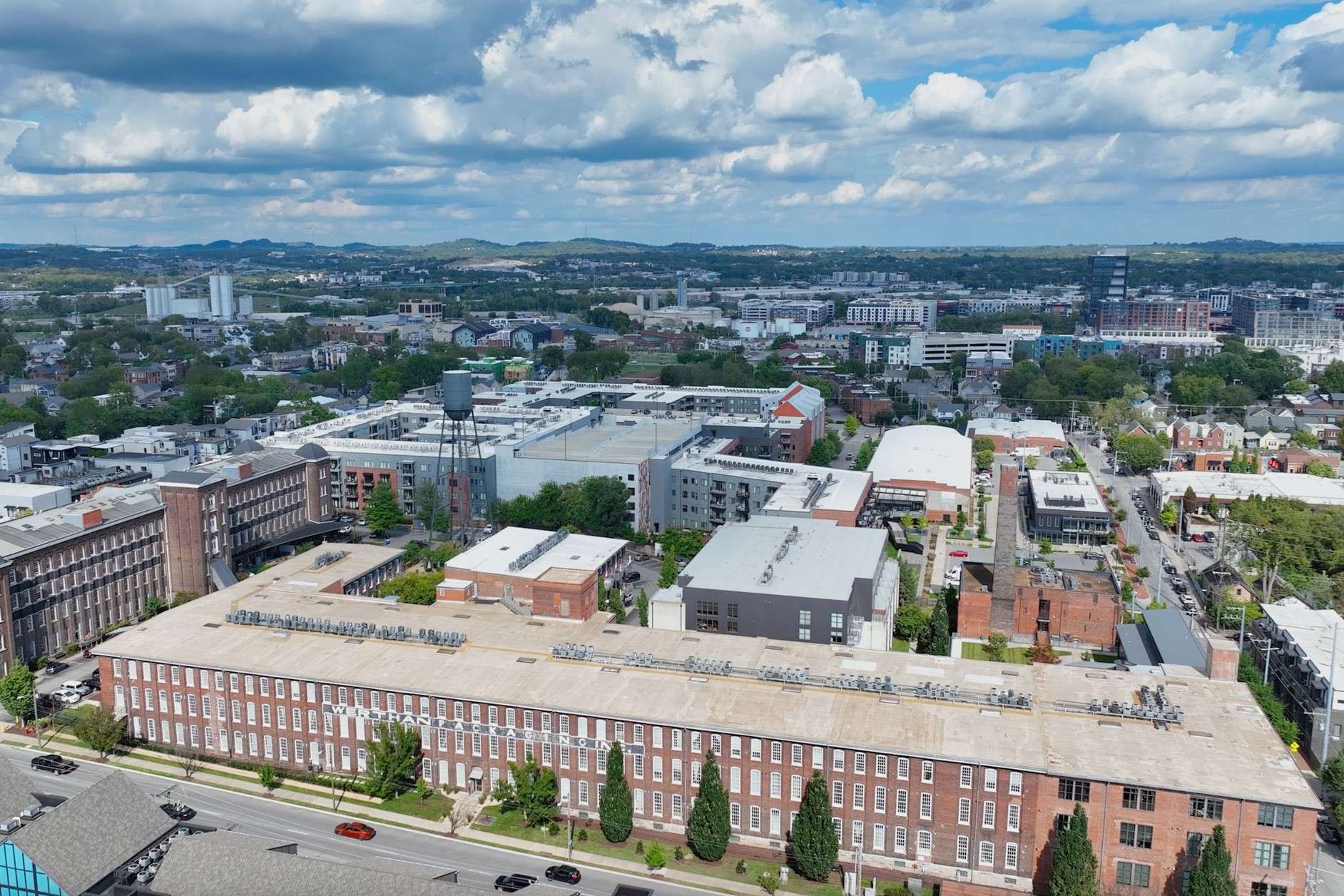 1350 Rosa L Parks Blvd #412, Nashville, TN 37208