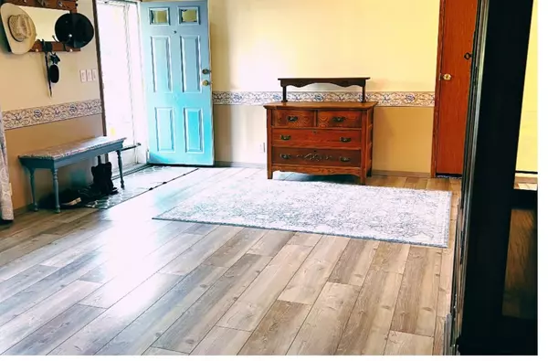 Cross Plains, TN 37049,6813 Williams Rd