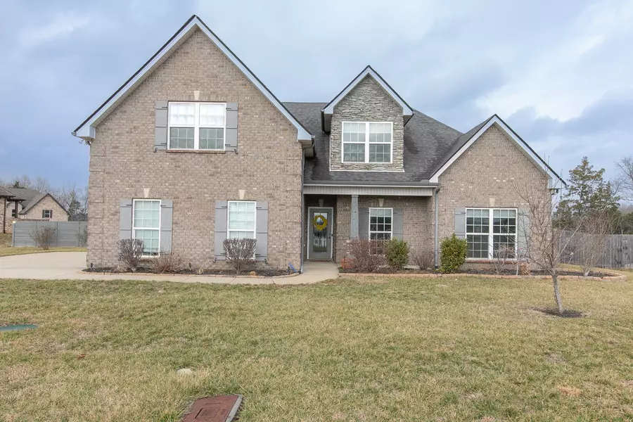 1102 Cascadeway Dr, Murfreesboro, TN 37129