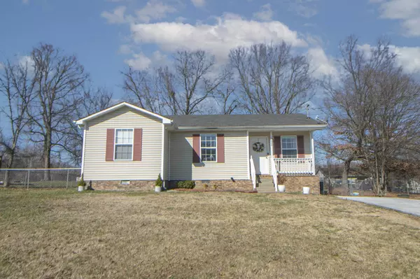 1028 Bush Ave, Oak Grove, KY 42262