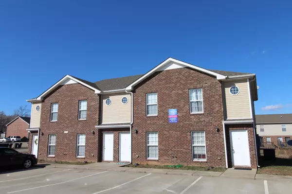 701 Oliver Loop Unit B, Clarksville, TN 37040