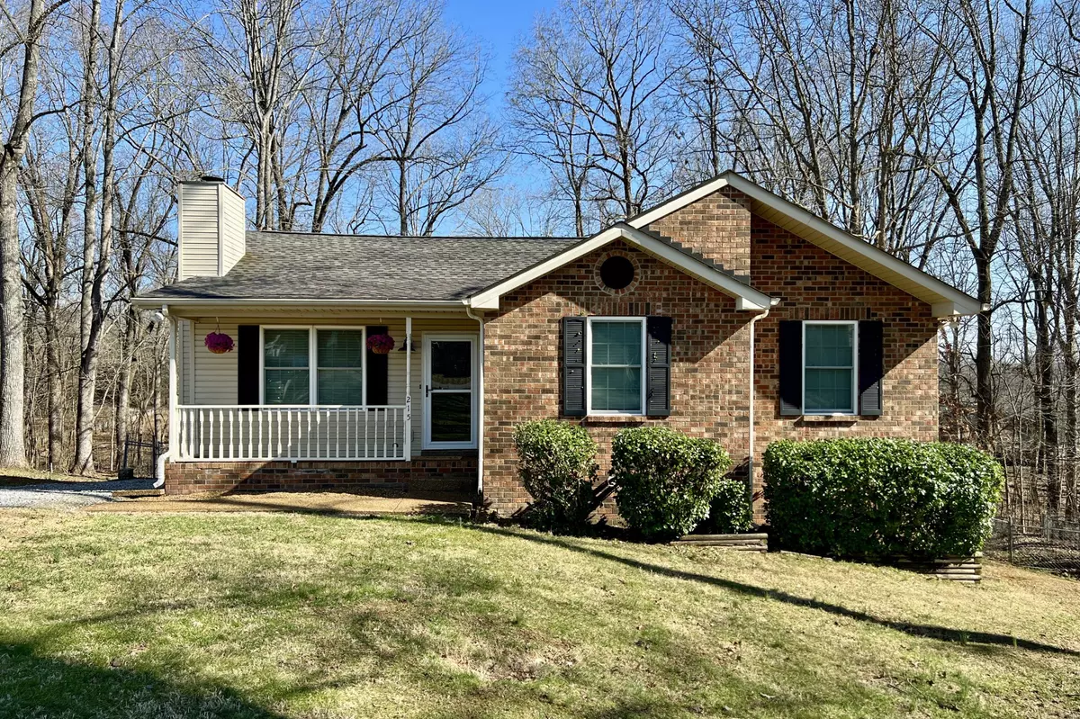 White House, TN 37188,215 Robert Ave
