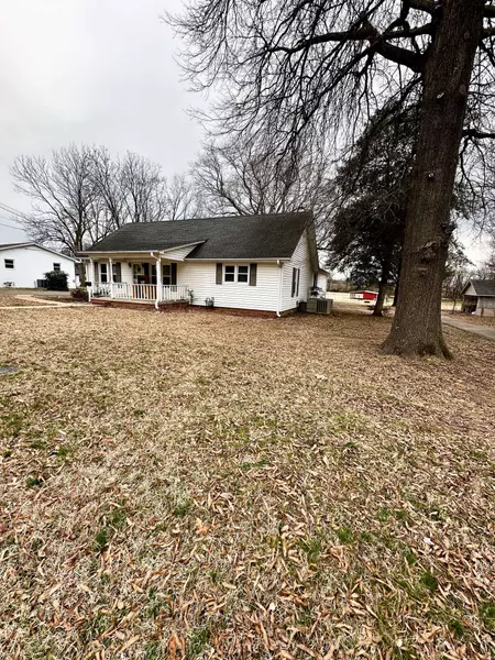 333 N Bells St, Alamo, TN 38001