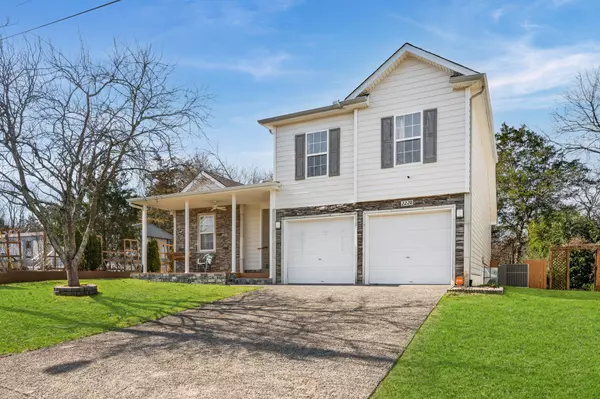 2228 Green Trails Dr,  Antioch,  TN 37013