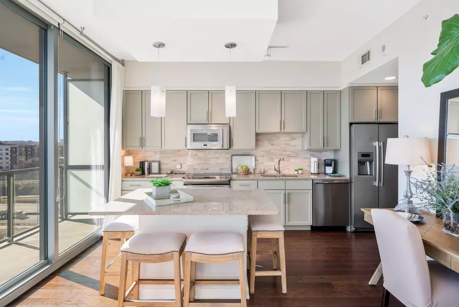 1212 Laurel St #711, Nashville, TN 37203