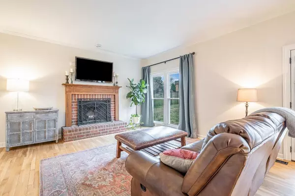 Franklin, TN 37064,661 Pembroake Ln