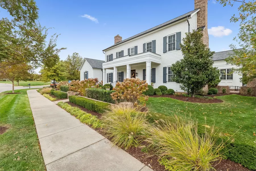 6013 Native Pony Trl, College Grove, TN 37046