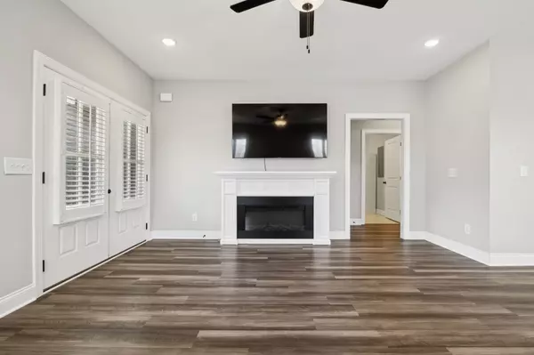 116 Lakewood Cir Smithville, TN 37166