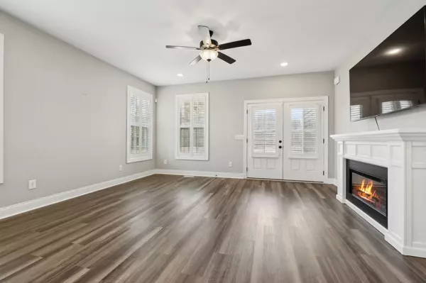 116 Lakewood Cir Smithville, TN 37166