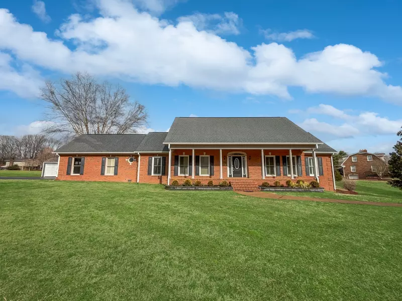 3556 Forest Park Rd, Springfield, TN 37172