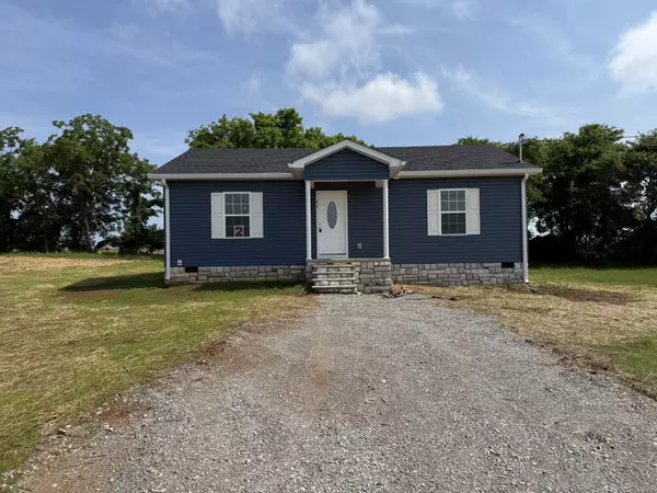 57 Hesselly Rd, Decherd, TN 37324