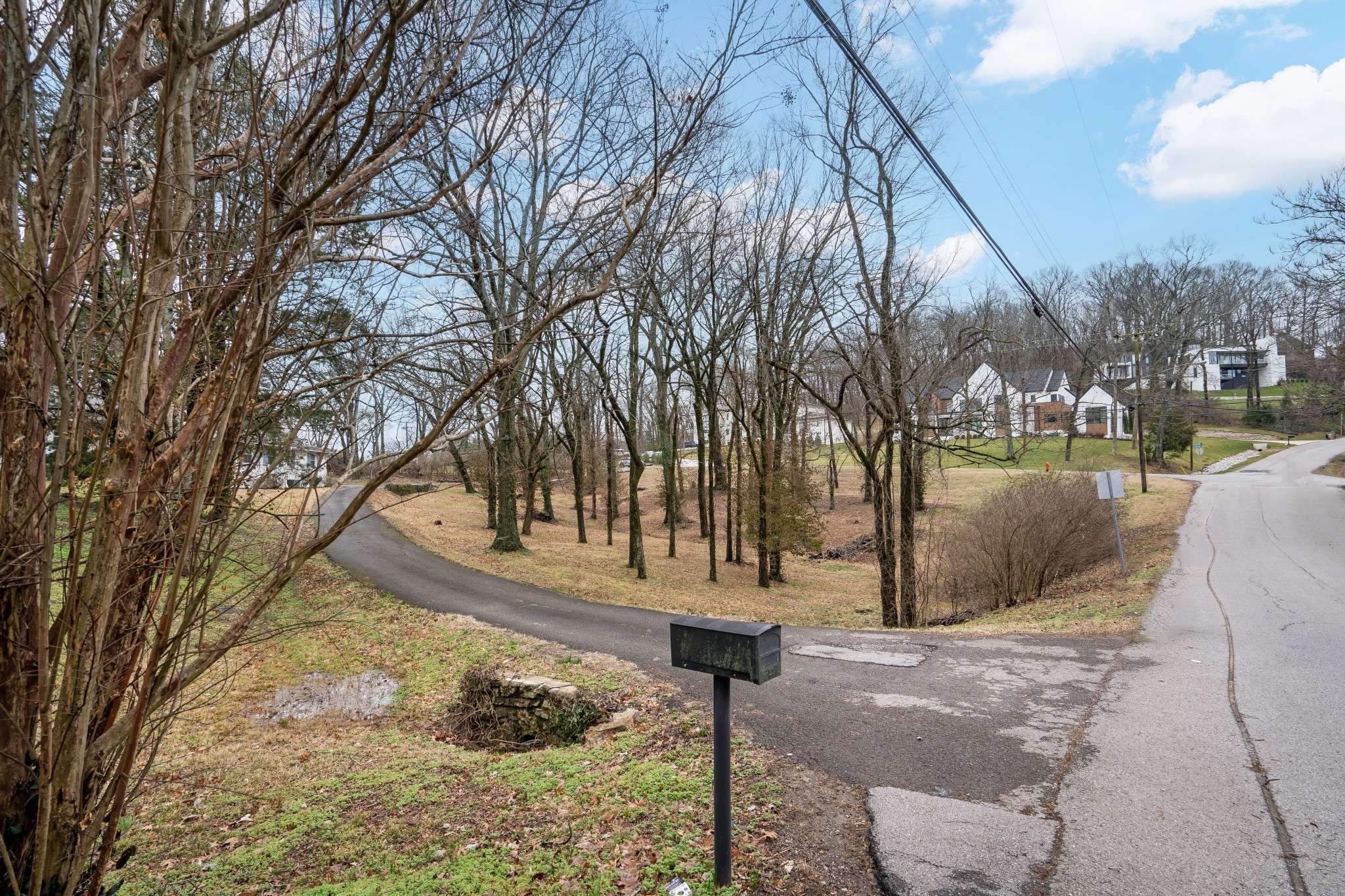 Nashville, TN 37215,4542 Shys Hill Rd
