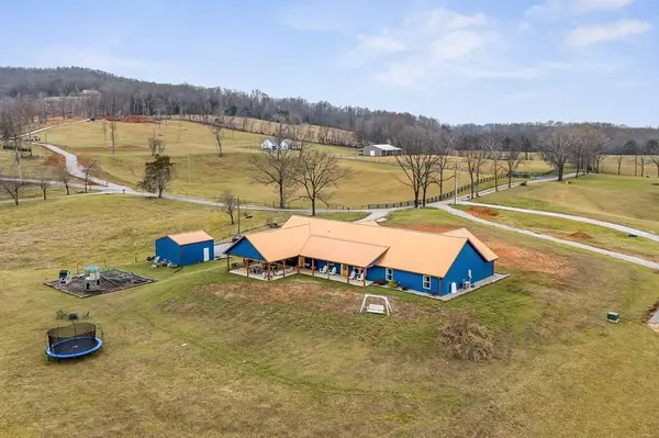 Livingston, TN 38570,240 Bob Ledbetter Rd