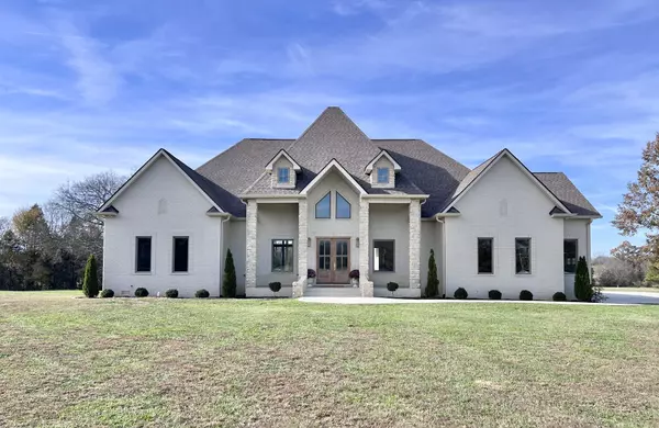 1465 Smith Rd, Lebanon, TN 37087