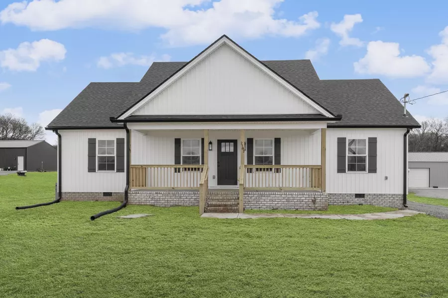 2193 Claude Fox Rd, Cornersville, TN 37047